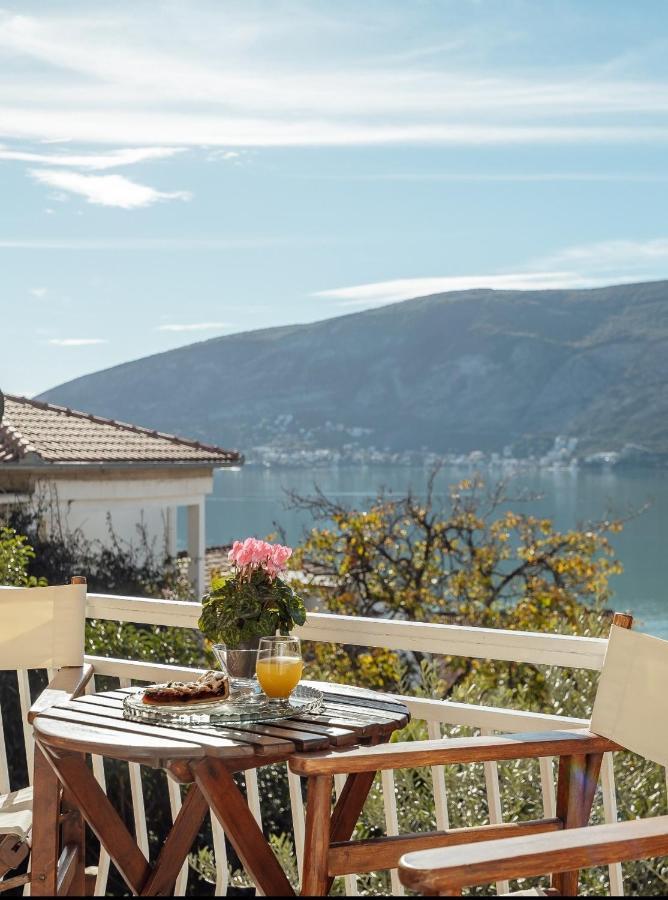Apartmani Vico Херцег-Нови Экстерьер фото