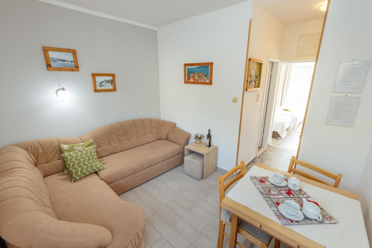 Apartmani Vico Херцег-Нови Экстерьер фото