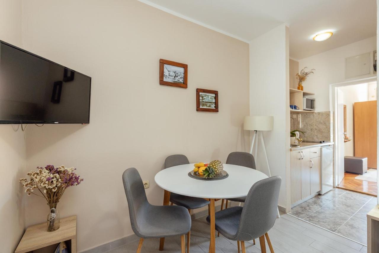 Apartmani Vico Херцег-Нови Экстерьер фото