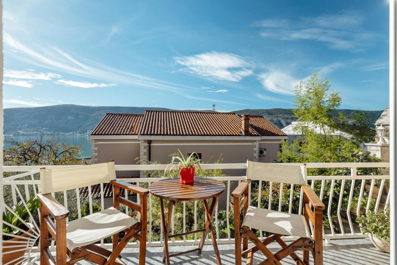 Apartmani Vico Херцег-Нови Экстерьер фото